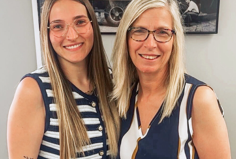 Sydney & Karen Hampton